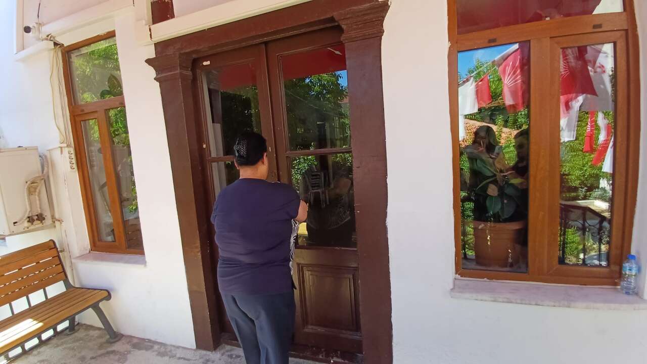 CHP Menteşe İlçe Başkanlığı Boşaltıldı, Yeni Binaya Geçildi 7